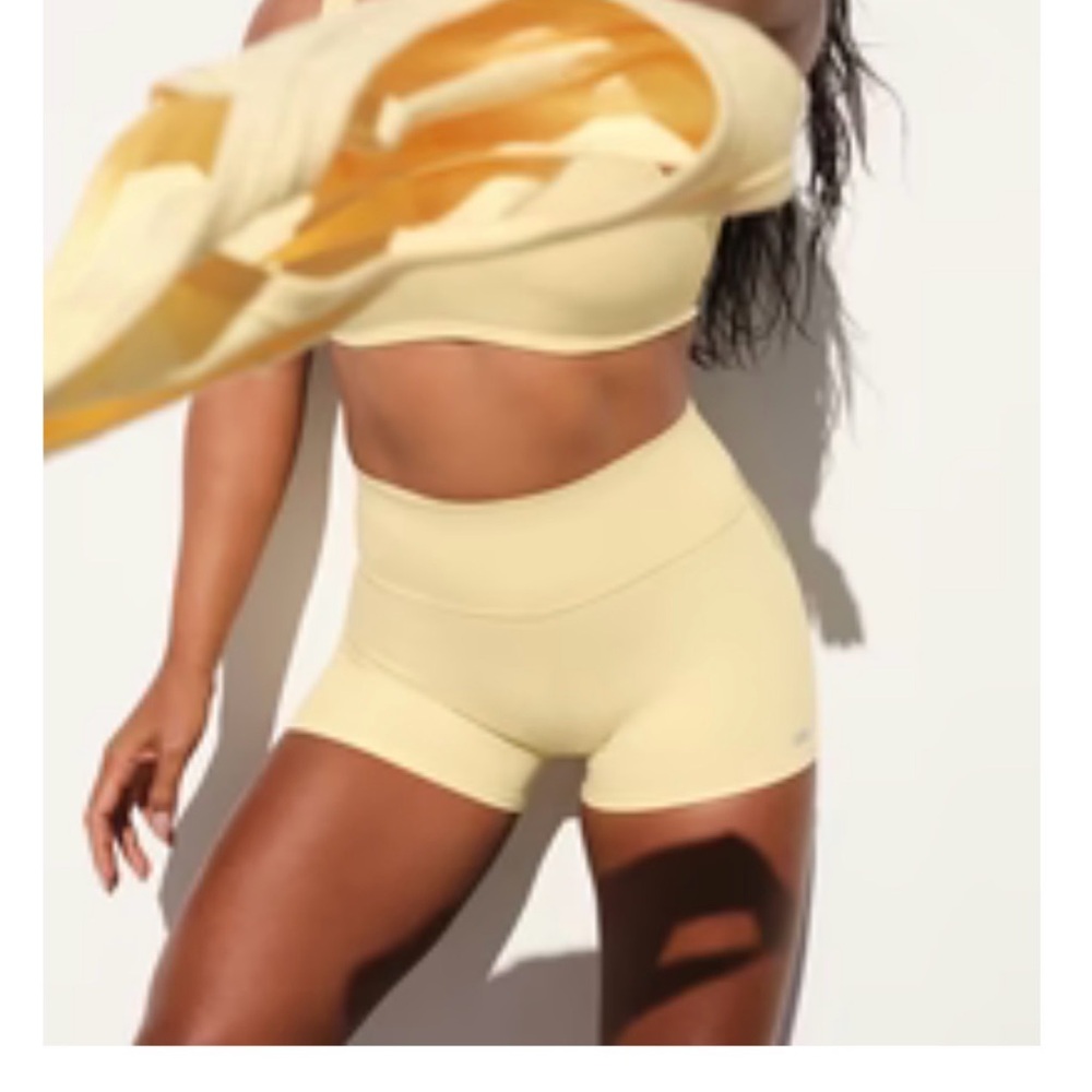 Alosoft 3” High-Waist Carefree Short